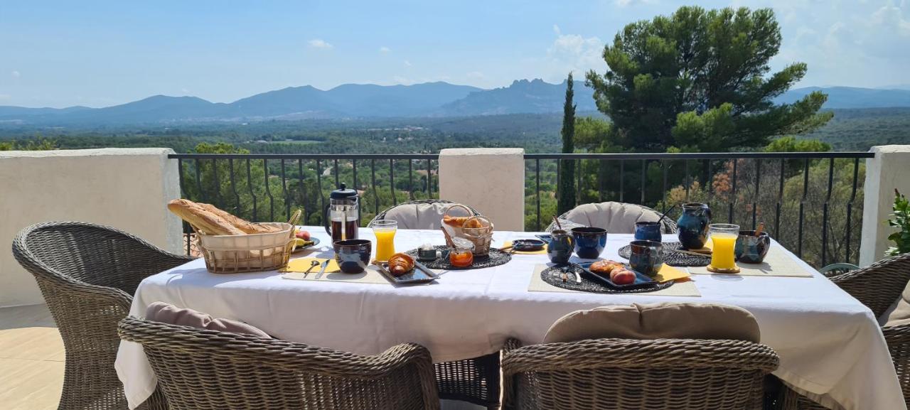 Corniche Du Paradis Bed and Breakfast Roquebrune-sur-Argens Exterior foto